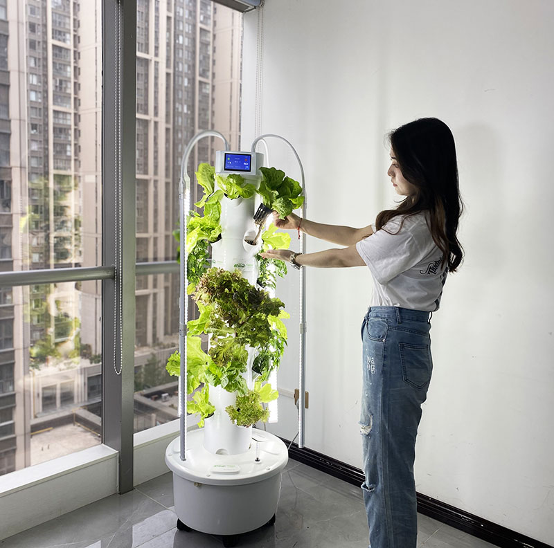 برج الزراعة المائية نظام النمو - مراجعة Smart Garden Vertical Planter وسعره